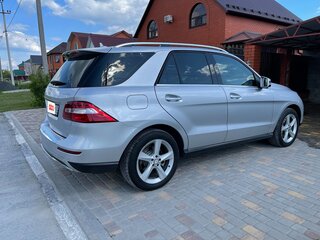 2013 Mercedes-Benz M-Класс 350 CDI III (W166), серебристый, 2800000 рублей, вид 5