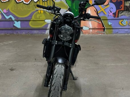 2021 Triumph Trident 660, чёрный, 650000 рублей, вид 3