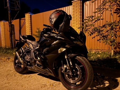 2019 Kawasaki Z 1000SX, чёрный, 1350000 рублей, вид 2
