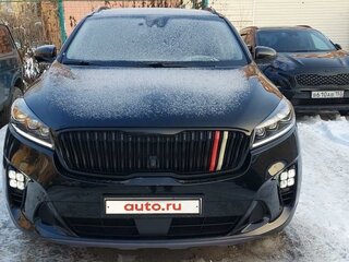 2019 Kia Sorento III Prime Рестайлинг, чёрный, 3600000 рублей, вид 4