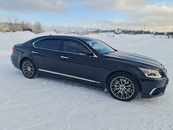 2014 Lexus LS 460 IV Рестайлинг 2, чёрный, 3800000 рублей - вид 2