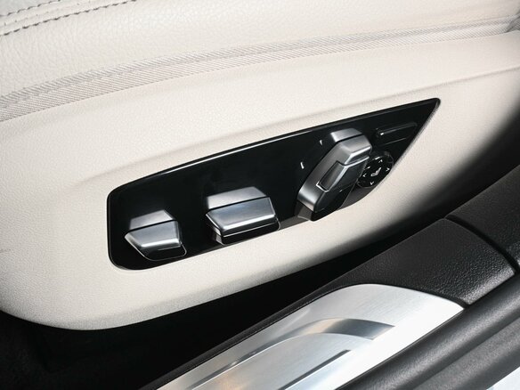 2017 BMW 7 серии 730i VI (G11/G12), белый, 3299000 рублей - вид 20