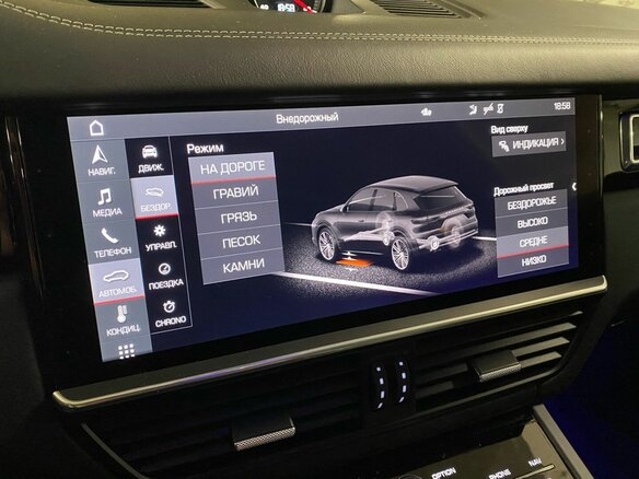 2021 Porsche Cayenne Turbo III, чёрный, 14790000 рублей - вид 10