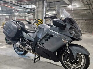 2008 Kawasaki GTR 1400 (Concours 14), серебристый, 549000 рублей, вид 2
