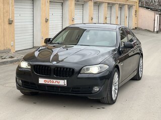 2013 BMW 5 серии 520i VI (F10/F11/F07) Рестайлинг, чёрный, 2100000 рублей, вид 2