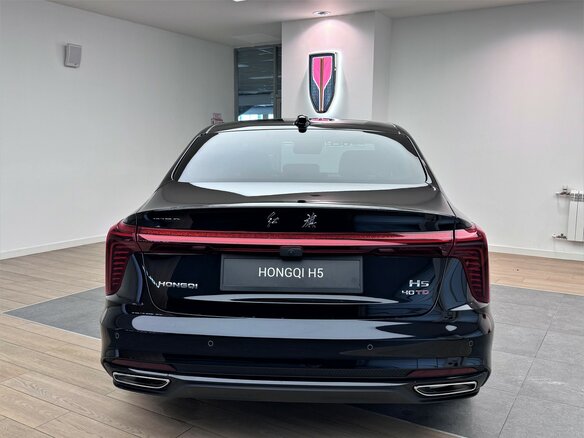 2026 Hongqi H5 II, чёрный, 4480000 рублей - вид 7
