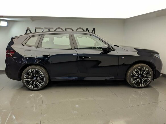 2026 BMW X3 Long 30L xDrive IV (G45/G48), чёрный, 7880000 рублей - вид 4