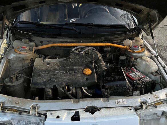 2004 Lada (ВАЗ) 2112, серебристый, 150000 рублей - вид 10