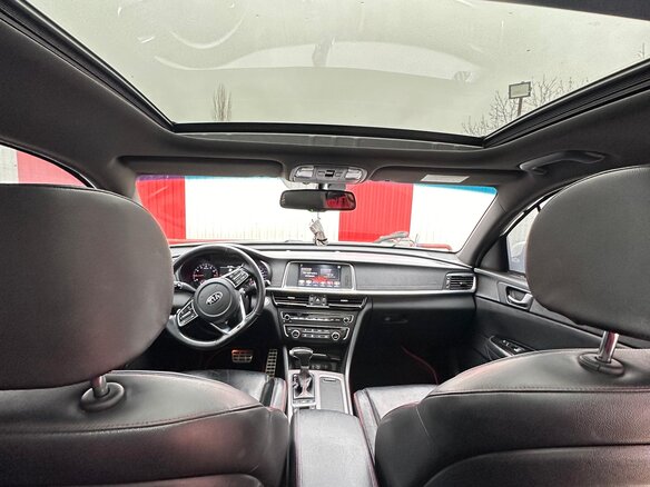 2018 Kia Optima IV Рестайлинг, белый, 2360000 рублей - вид 6