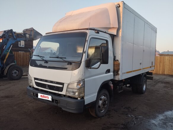 2012 Fuso (Mitsubishi) Canter, белый, 1850000 рублей - вид 3
