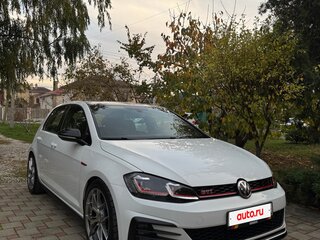 2020 Volkswagen Golf GTI VII Рестайлинг, белый, 2950000 рублей, вид 3