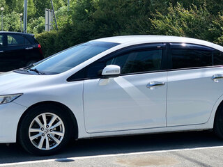 2012 Honda Civic IX, белый, 1300000 рублей, вид 5