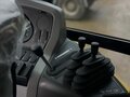 2023 Caterpillar 428, золотистый, 13800000 рублей - вид 2