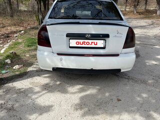 2004 Hyundai Accent ТагАЗ II, белый, 450000 рублей, вид 1