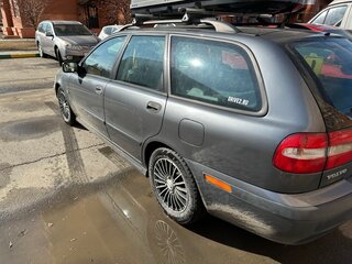 2004 Volvo V40 I Рестайлинг, серый, 600000 рублей, вид 3