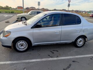 2001 Toyota Echo, серебристый, 320000 рублей, вид 5