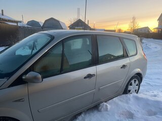 2008 Renault Scenic Grand II Рестайлинг, бежевый, 475000 рублей, вид 3