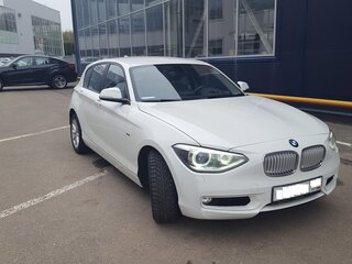 2013 BMW 1 серии 118i II (F20/F21), белый, 1695000 рублей, вид 3