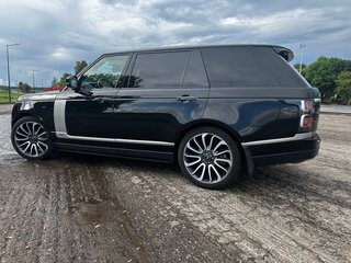 2021 Land Rover Range Rover Long IV Рестайлинг, чёрный, 14450000 рублей, вид 4