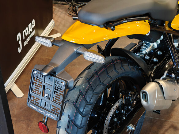 2025 Royal Enfield Guerrilla 450, жёлтый, 559000 рублей - вид 10