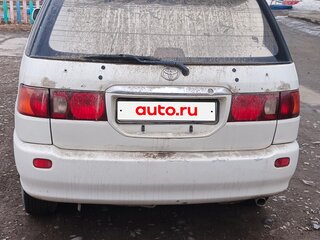 1998 Toyota Ipsum I (M10), белый, 460000 рублей, вид 5