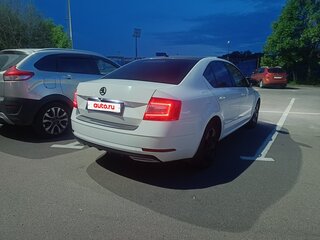 2018 Skoda Octavia III (A7) Рестайлинг, белый, 880000 рублей, вид 2