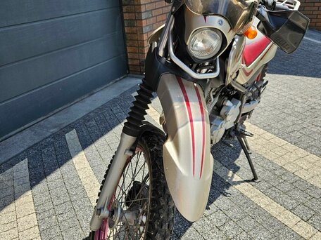 2005 Yamaha XT250 Serow, красный, 340000 рублей, вид 3
