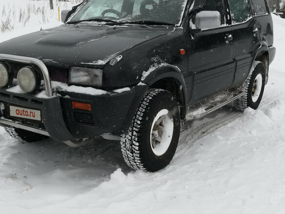 1995 Nissan Mistral, чёрный, 270000 рублей