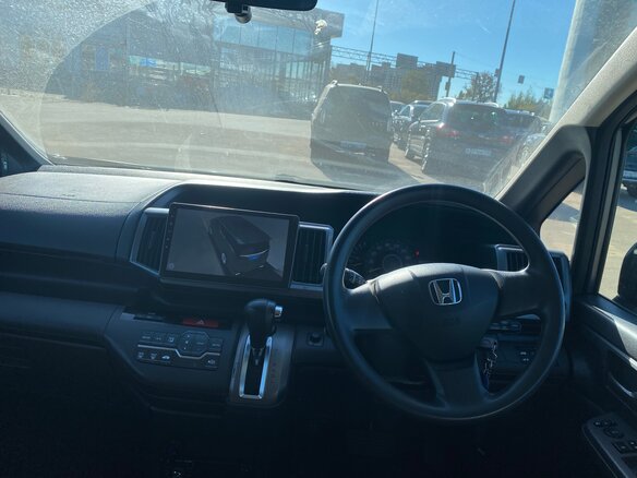 2010 Honda Stepwgn IV, серый, 1500000 рублей - вид 28