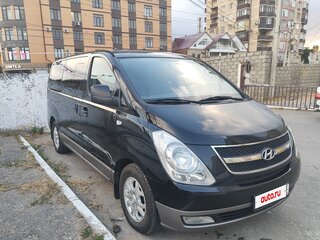2011 Hyundai H-1 II, чёрный, 1780000 рублей, вид 2