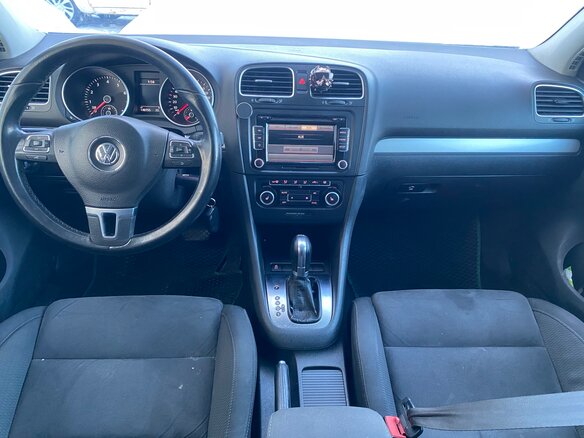 2012 Volkswagen Golf VI, чёрный, 900000 рублей - вид 10