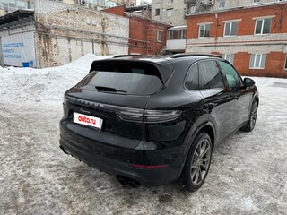 2018 Porsche Cayenne III, чёрный, 7600000 рублей, вид 4