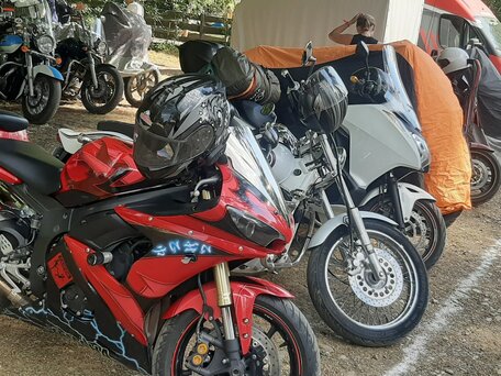 2005 Yamaha YZF-R6, красный, 460000 рублей, вид 5