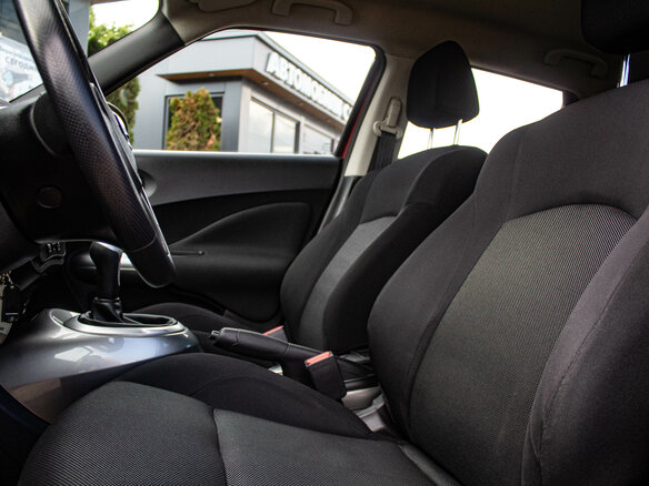 2011 Nissan Juke I, красный - вид 8