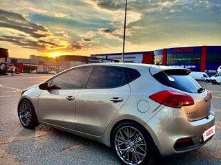 2013 Kia Ceed II, бежевый, 1250000 рублей, вид 3