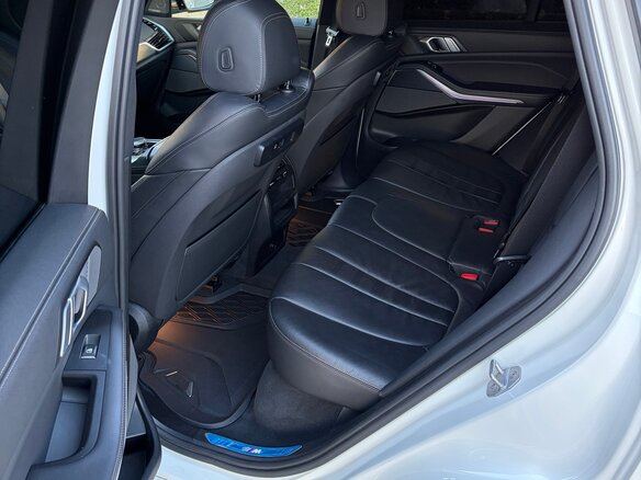 2019 BMW X5 40i IV (G05/G18), белый, 4950000 рублей - вид 8
