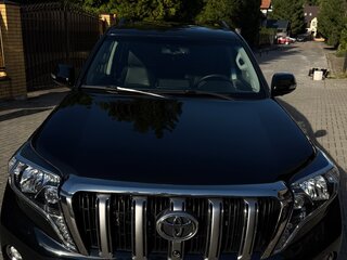 2016 Toyota Land Cruiser Prado 150 Series Рестайлинг 1, чёрный, 4200000 рублей, вид 3