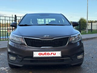 2015 Kia Rio III Рестайлинг, коричневый, 760000 рублей, вид 2
