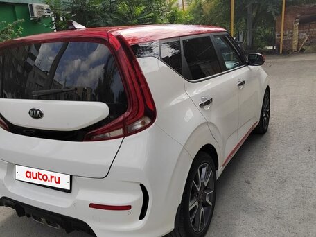 2019 Kia Soul III, белый, 1990000 рублей, вид 4