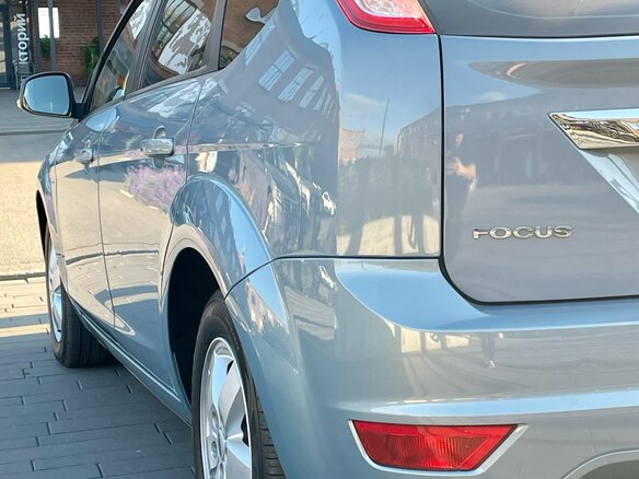 2008 Ford Focus II Рестайлинг, серый, 530000 рублей - вид 13