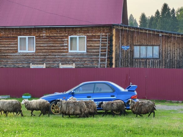 1997 Subaru Impreza WRX I, синий, 600000 рублей - вид 13