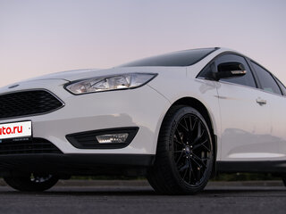 2017 Ford Focus III Рестайлинг, белый, 1400000 рублей, вид 2