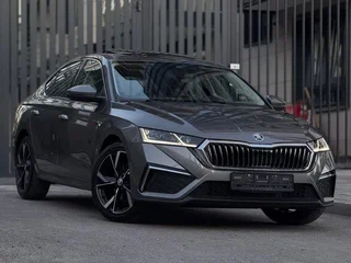 2023 Skoda Octavia IV (A8), серый, 2040000 рублей, вид 1