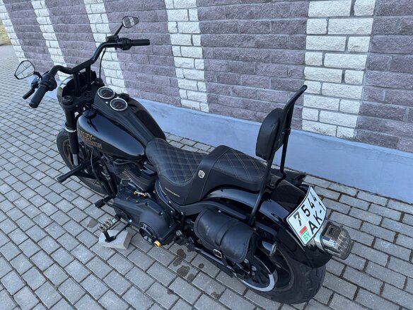 2021 Harley-Davidson Low Rider, чёрный - вид 4