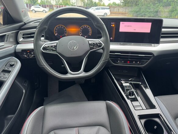 2022 Volkswagen Lamando L II, красный - вид 13