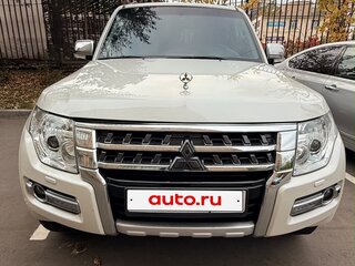 2019 Mitsubishi Pajero IV Рестайлинг 2, белый, 3800000 рублей, вид 4