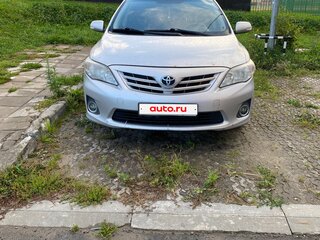 2011 Toyota Corolla X (E140, E150) Рестайлинг, серебристый, 690000 рублей, вид 2