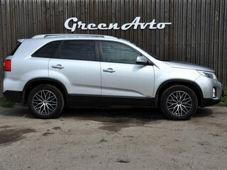 2014 Kia Sorento II Рестайлинг, серебристый, 1650000 рублей, вид 4