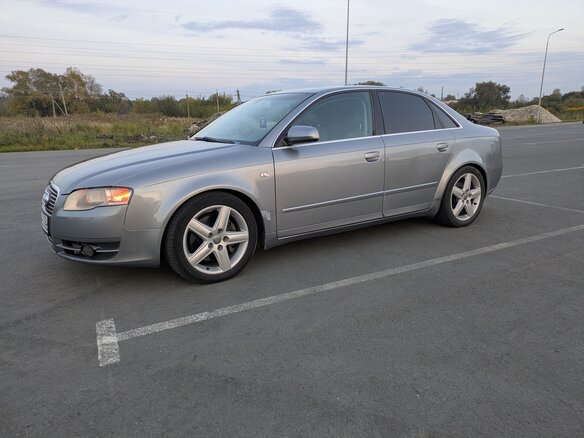 2004 Audi A4 III (B7), серый, 780000 рублей