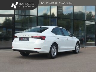 2021 Skoda Octavia IV (A8), белый, 2432000 рублей, вид 3